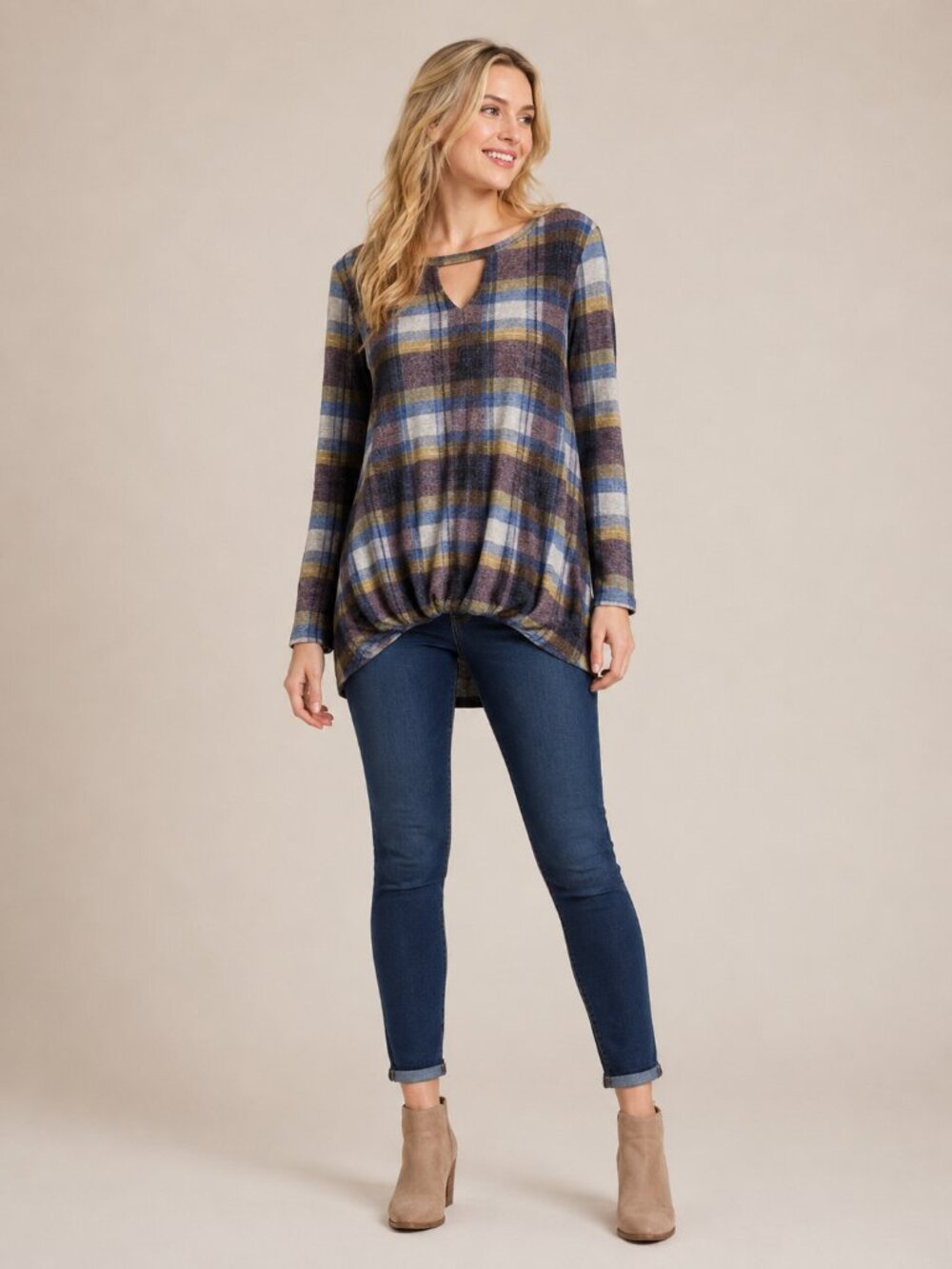 2/$30 First Love Plaid Pleated Cut-out Oversized Sweater M #A0241 TRB2